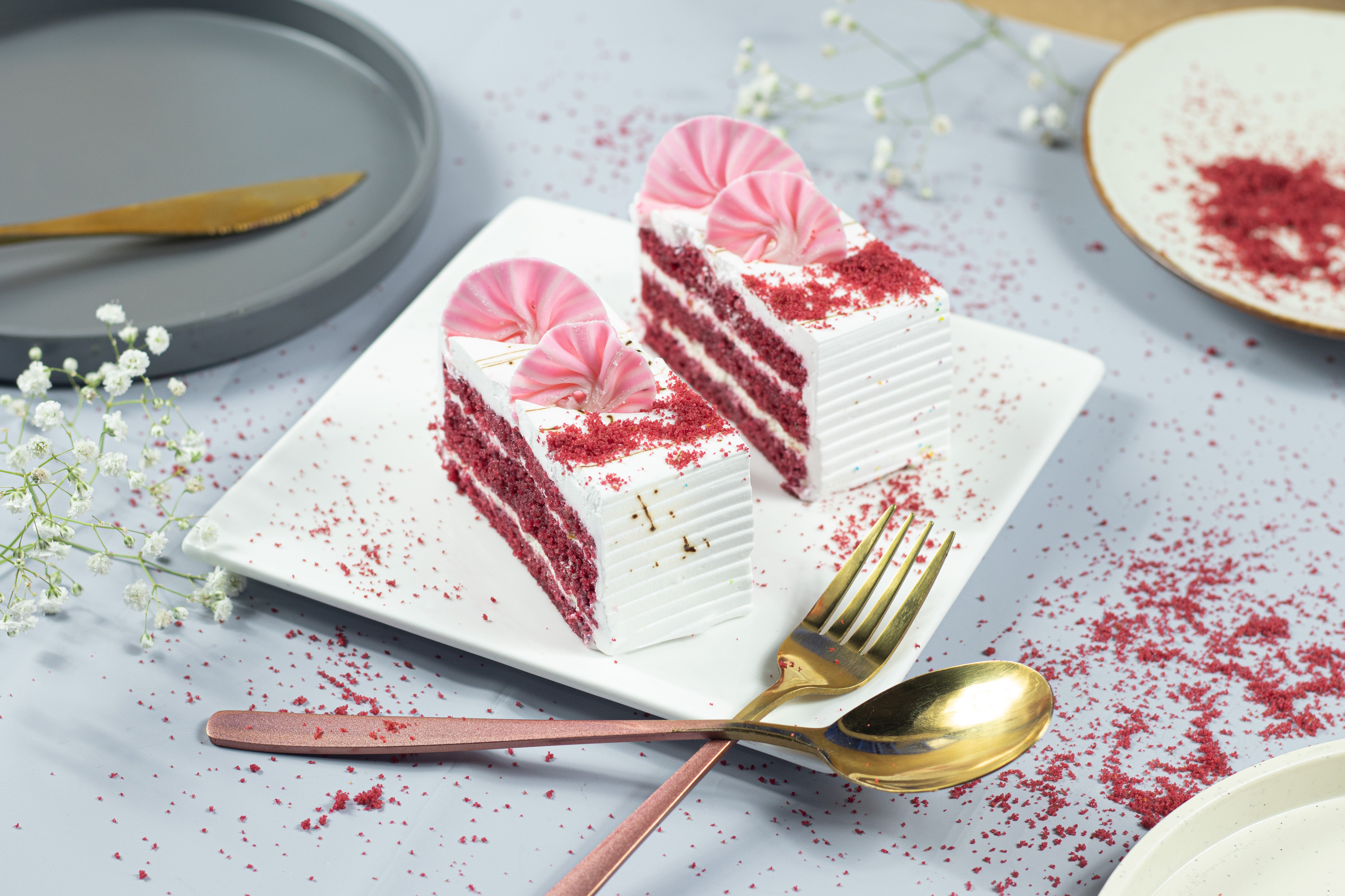 Red Velvet Cheese Pastry