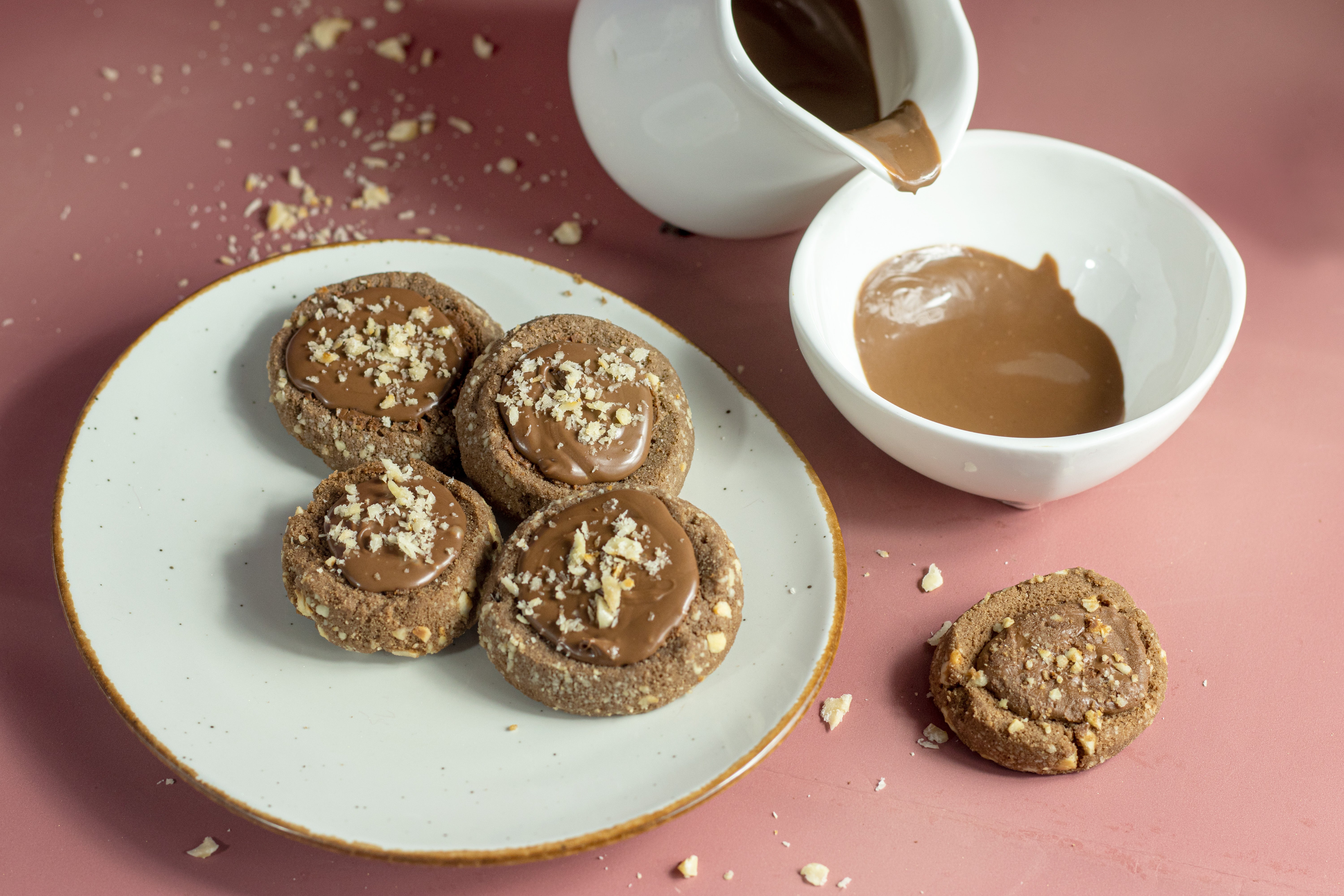 Nutella Filled Chocolate Cookies