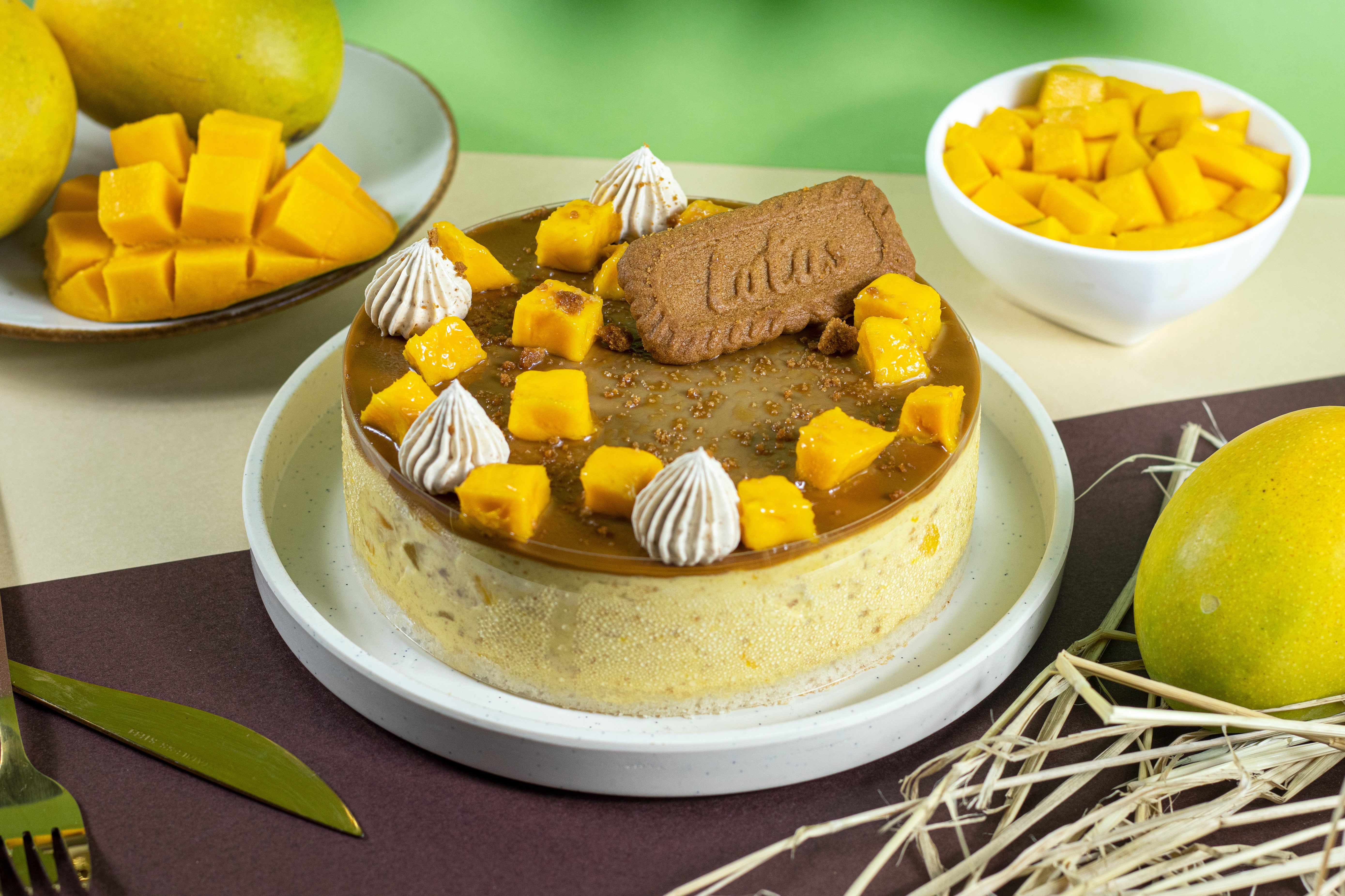 Biscoff Mango Cheesecake Delight