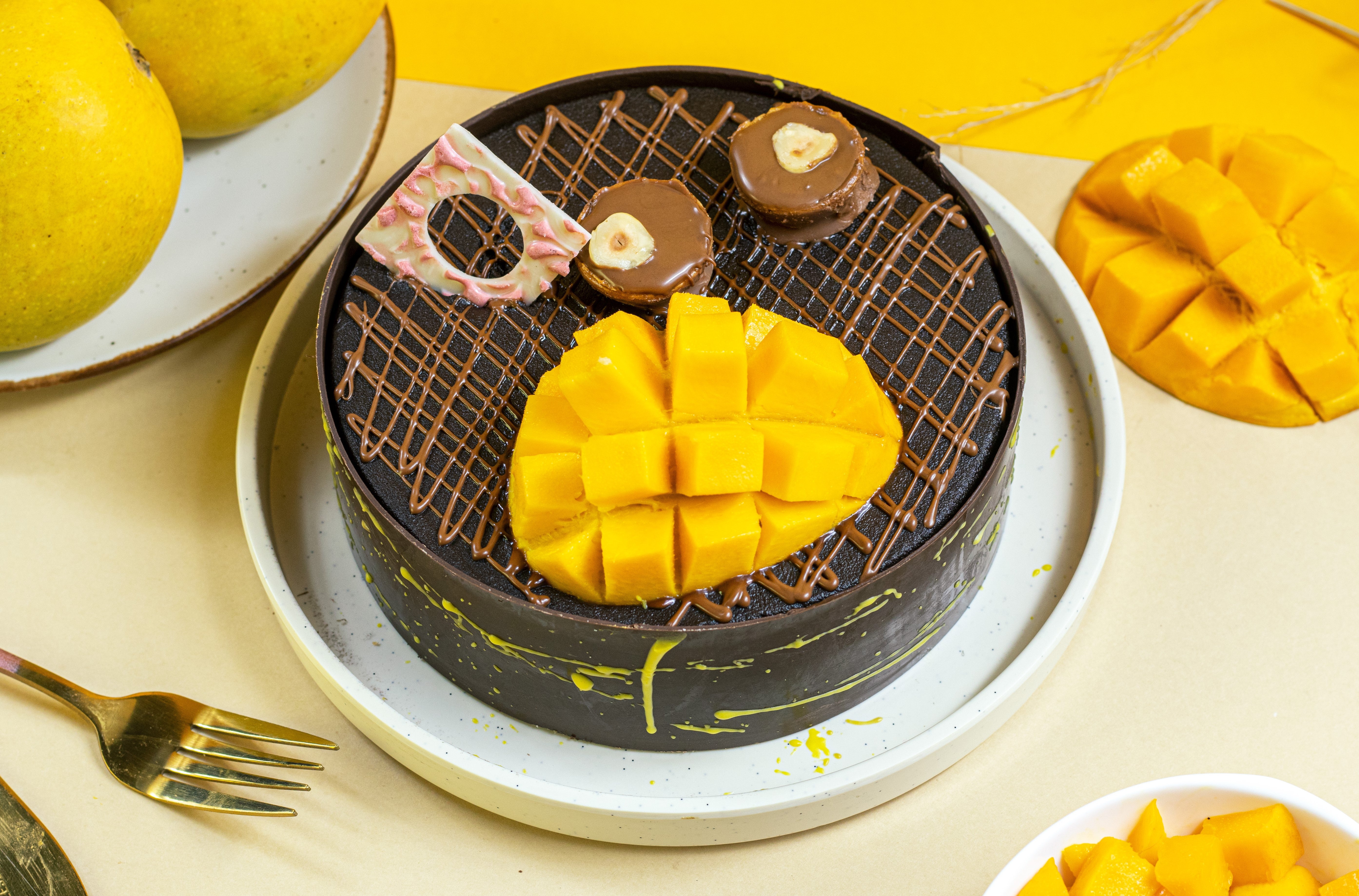 Nutella Mango Bliss Cake