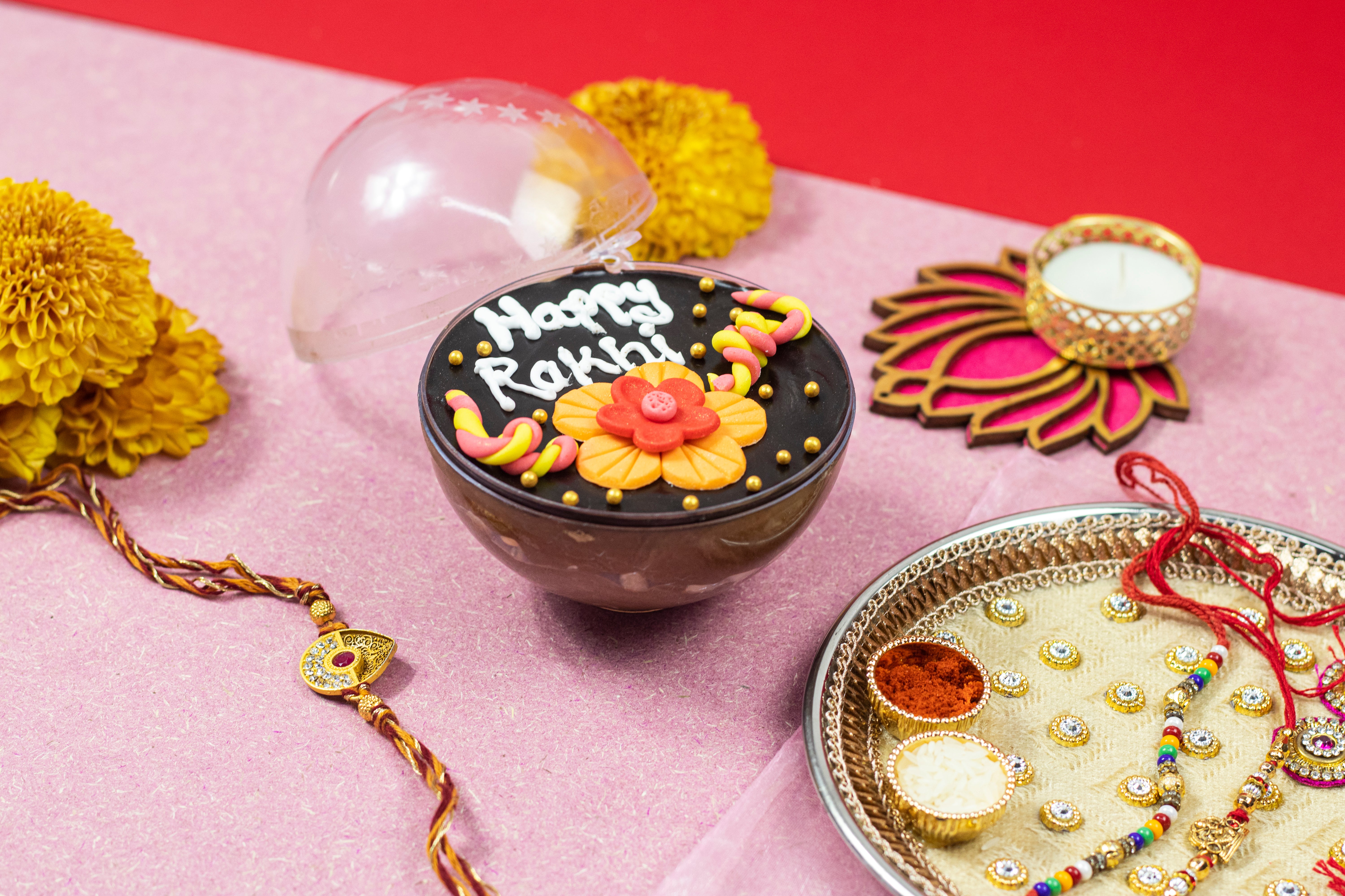 Rakhi Mousse