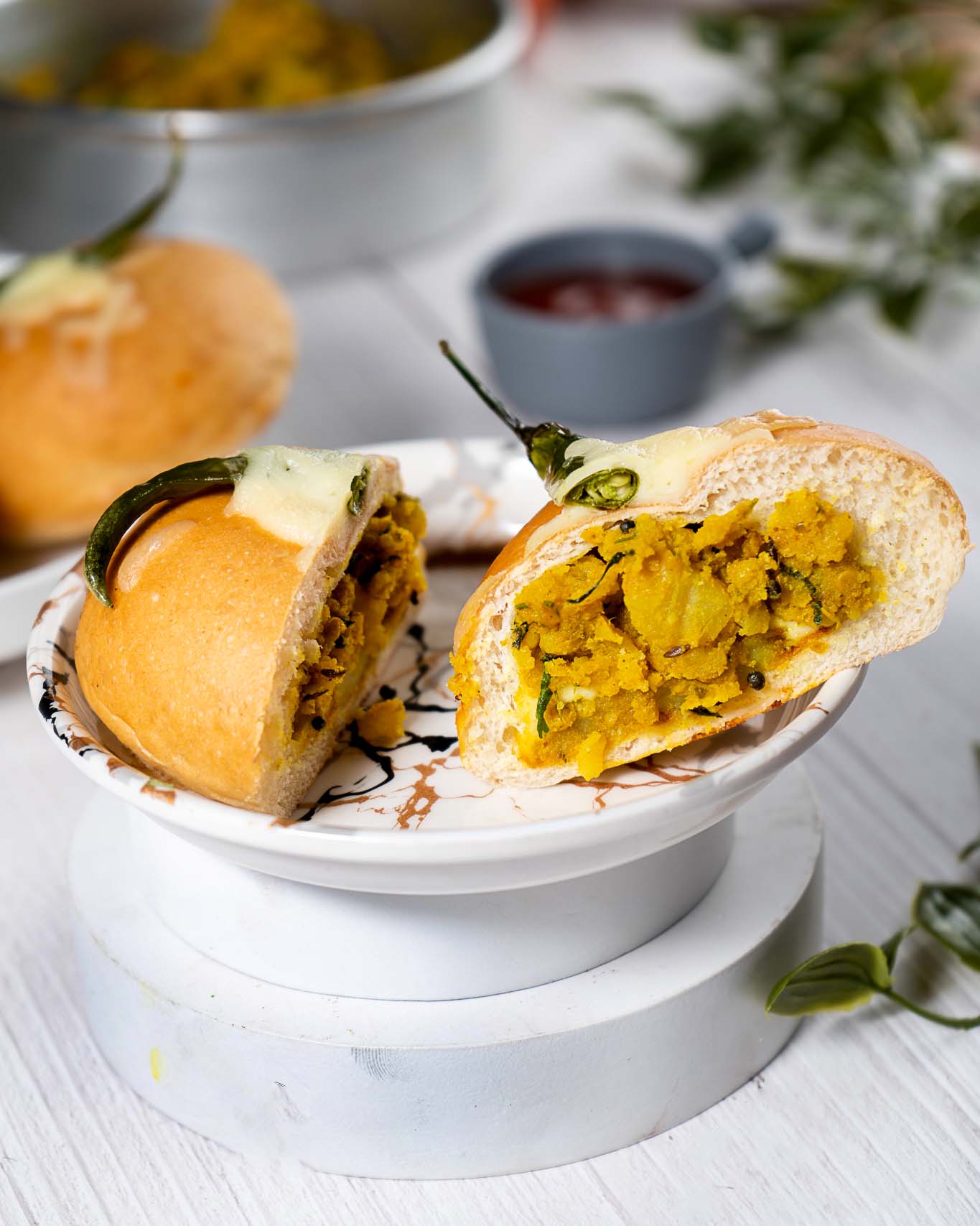 Cheese Baked Vada Pav