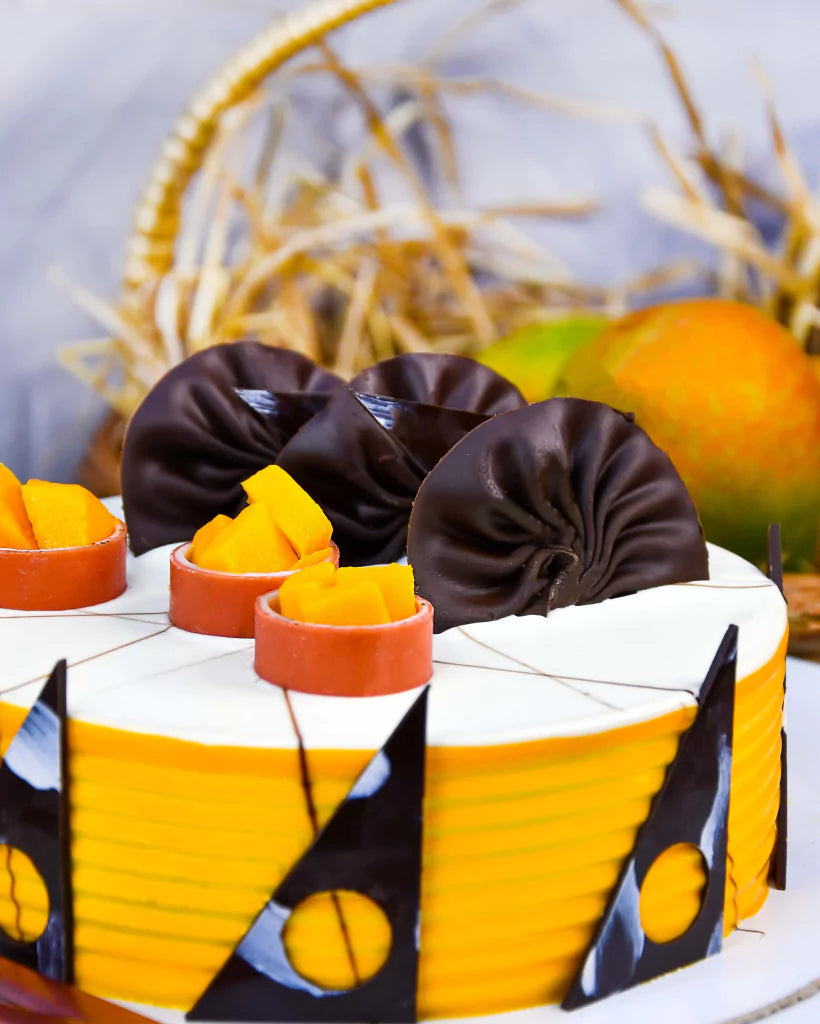 Mango Kulfi Cake