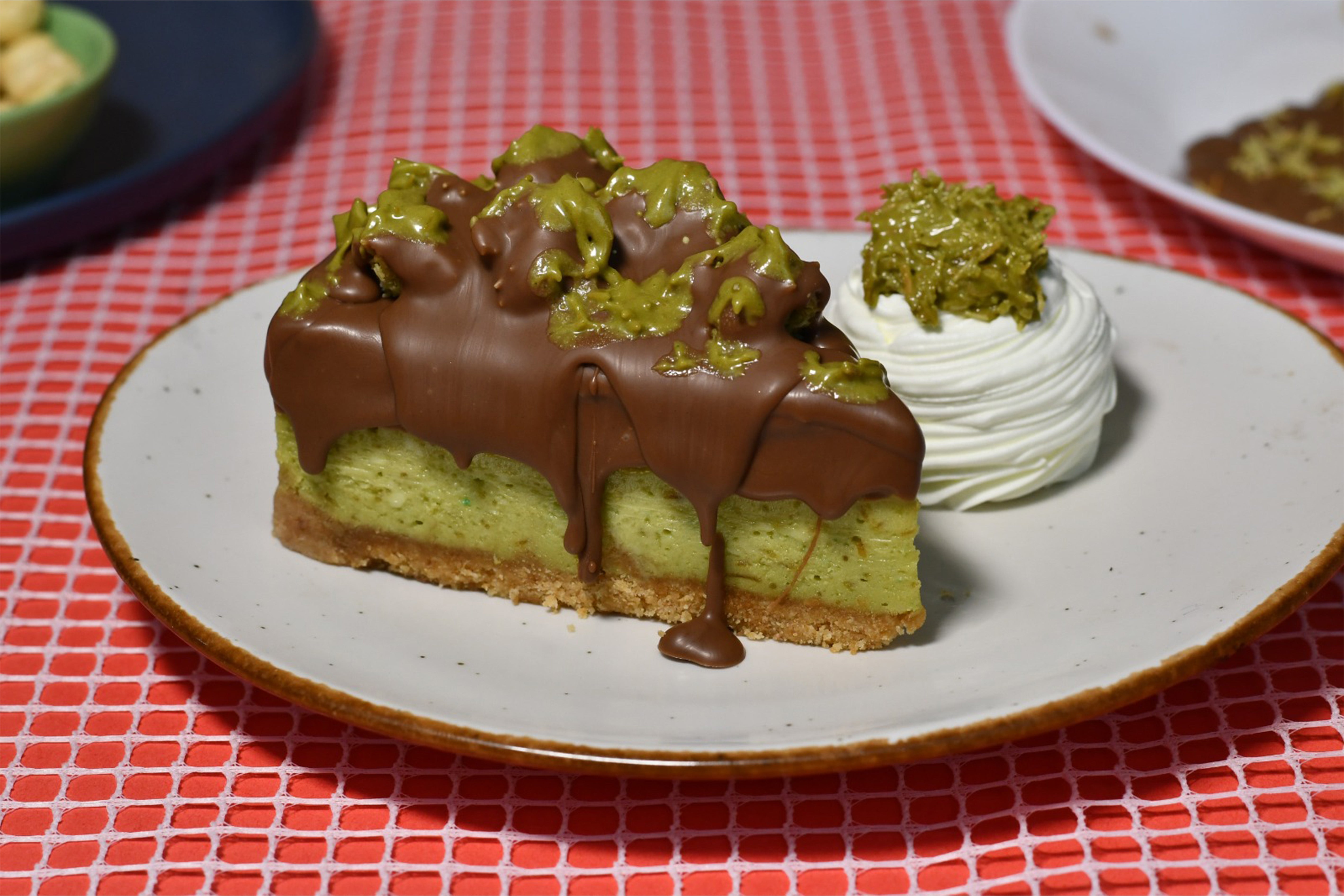 Pistachio Kunafa New York Cheese cake