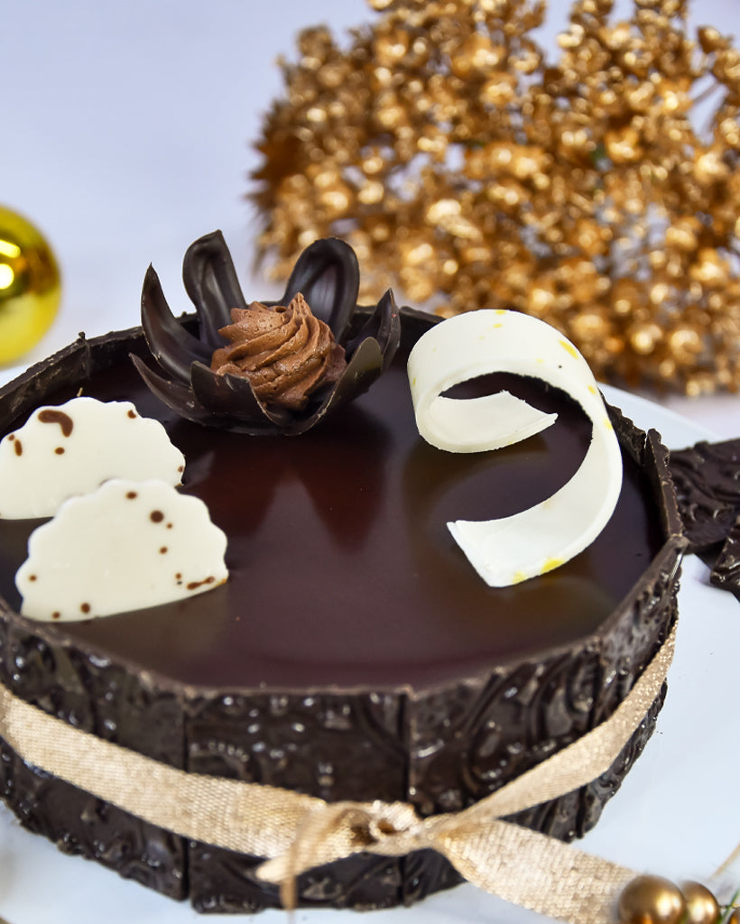 Aggregate 145+ birthday cake chocolate truffles latest