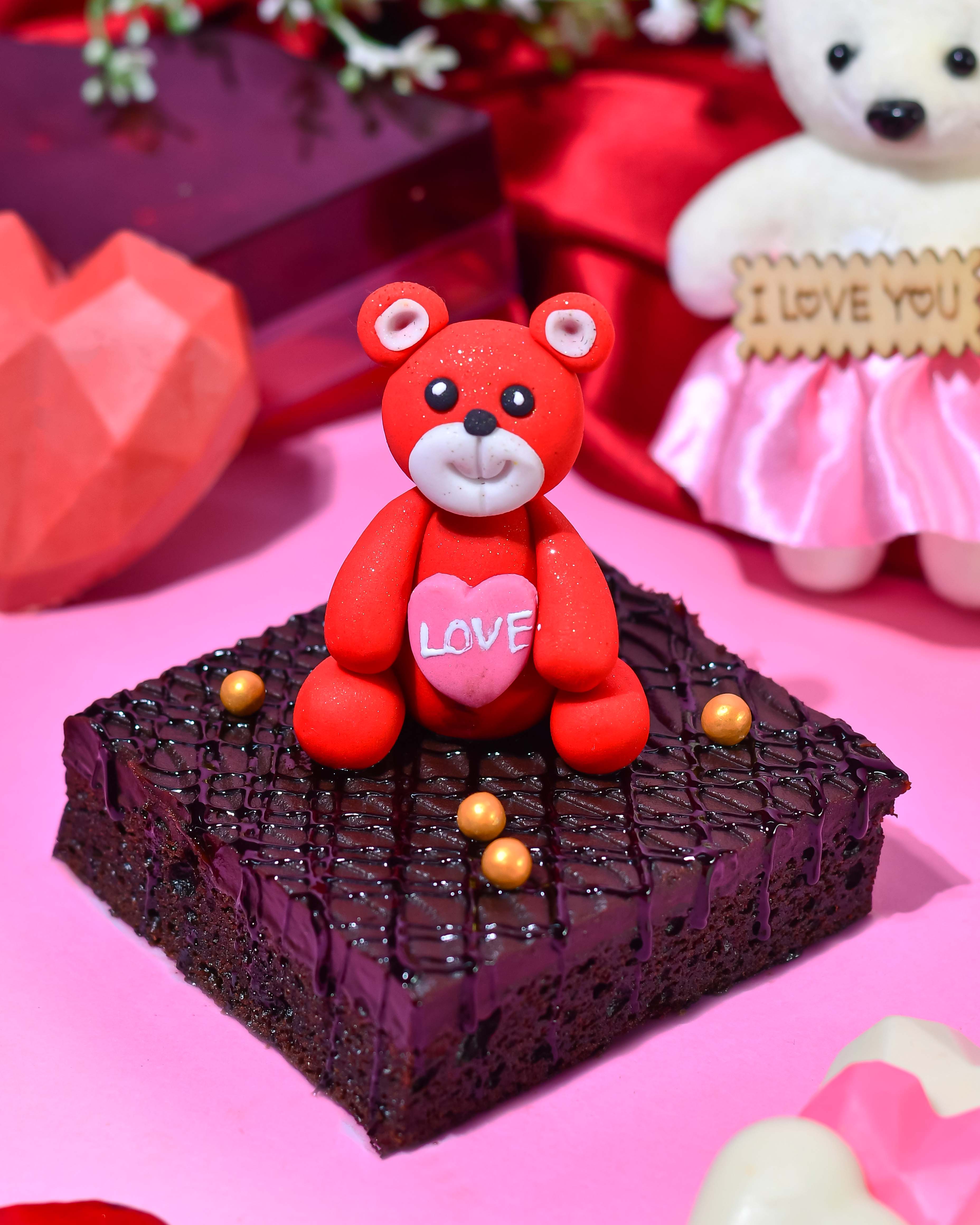 Good Time Teddy Bear Cake - Wilton