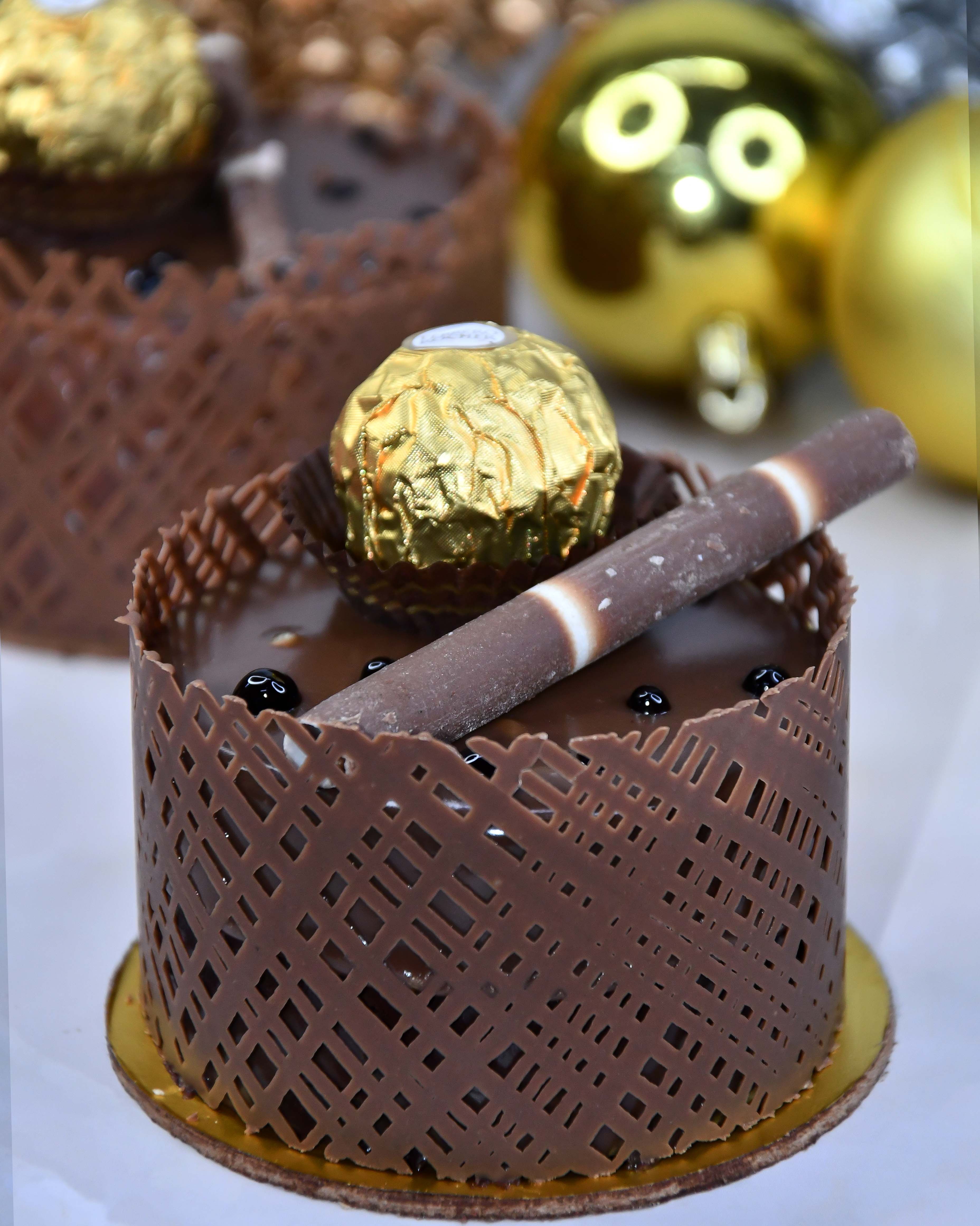 Ferrero Rocher Chocolate Ferrero Rocher Chocolate(24 Pieces)