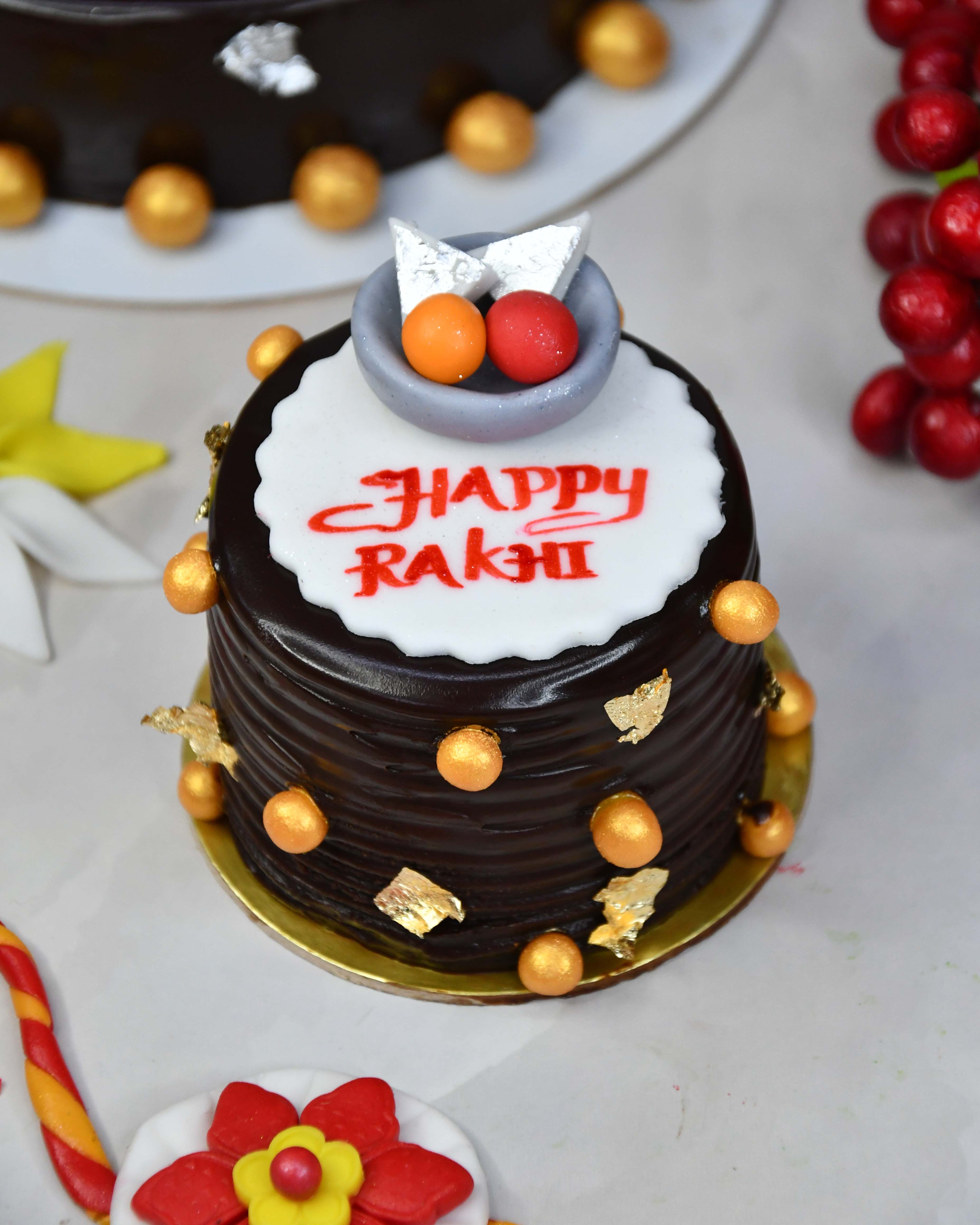 Rakhi Special Strawberry Cake @ Best Price | Giftacrossindia