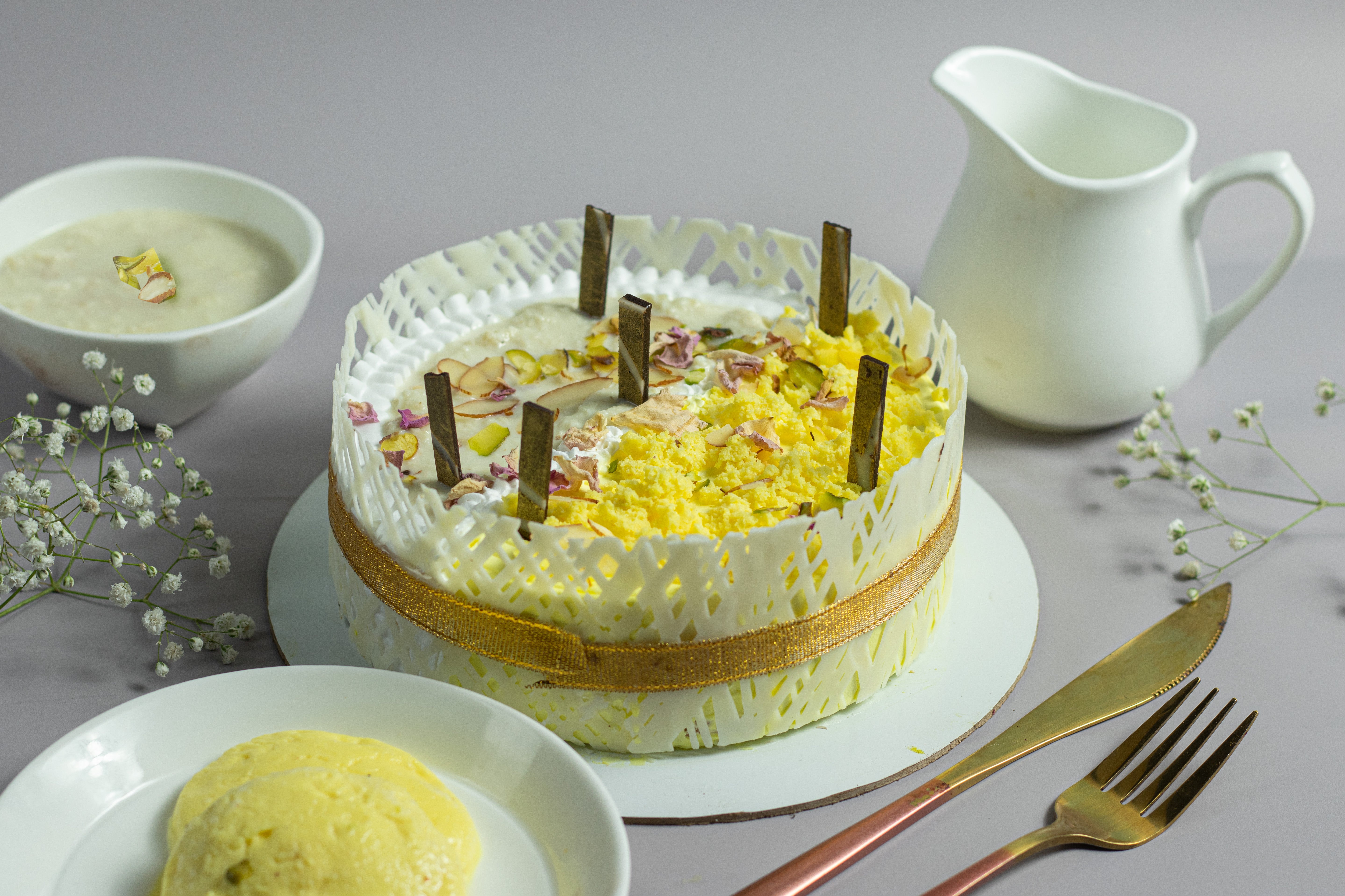 Rabdi Rasmalai Fusion Cake