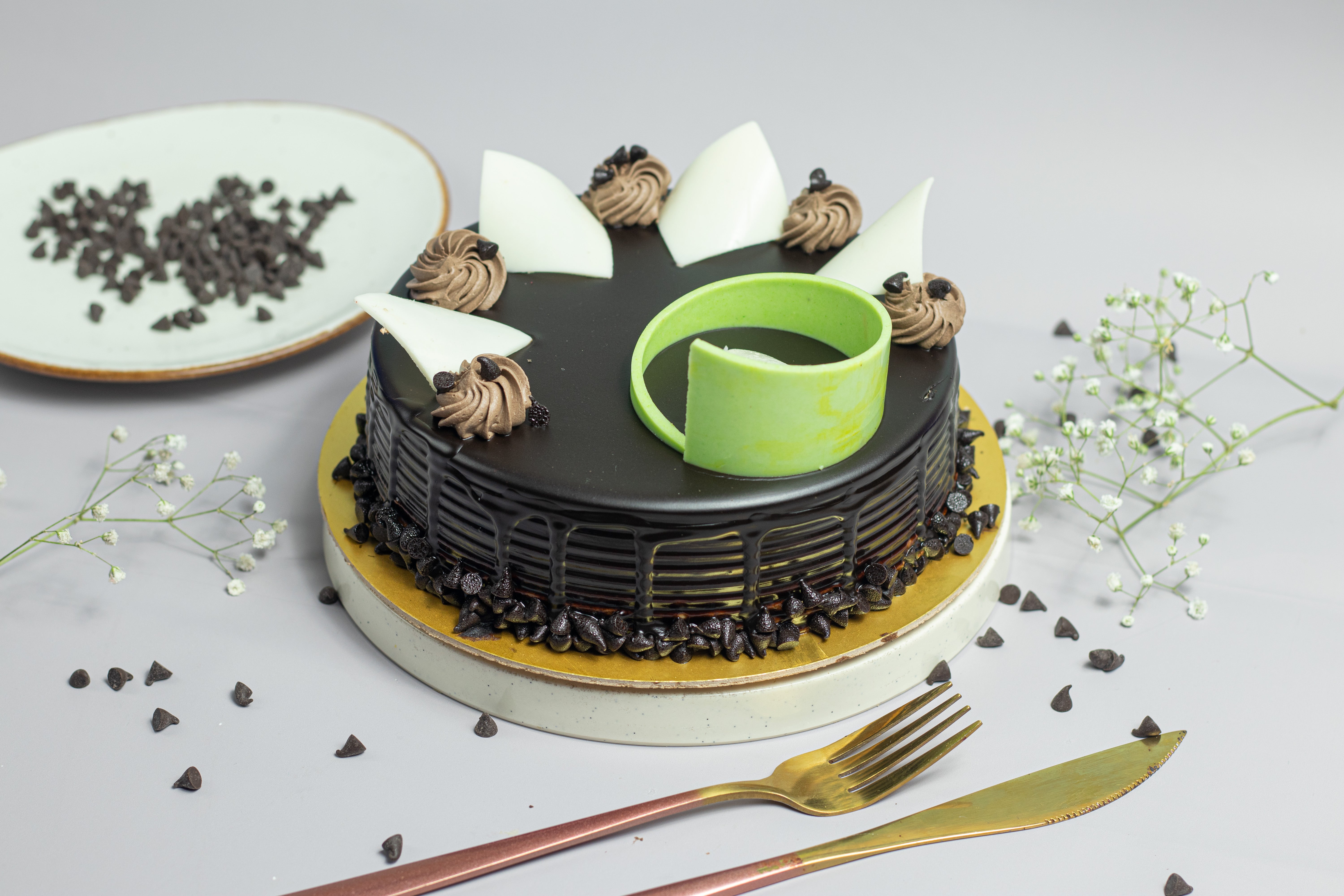 Chocolate Chips Cake