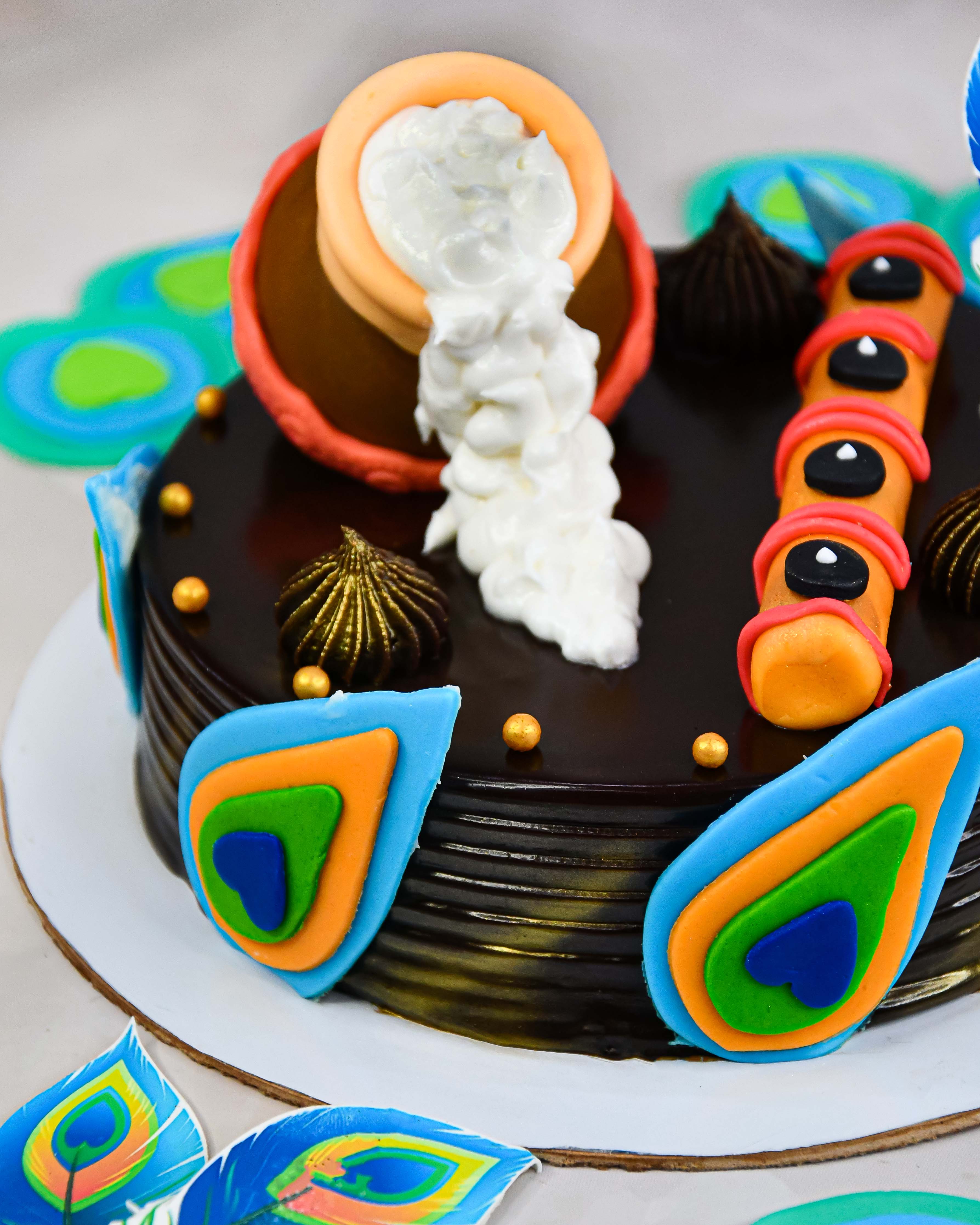 Krishna Birthday Cake Ideas Images (Pictures) | Creative birthday cakes,  Baby cake design, Simple cake designs
