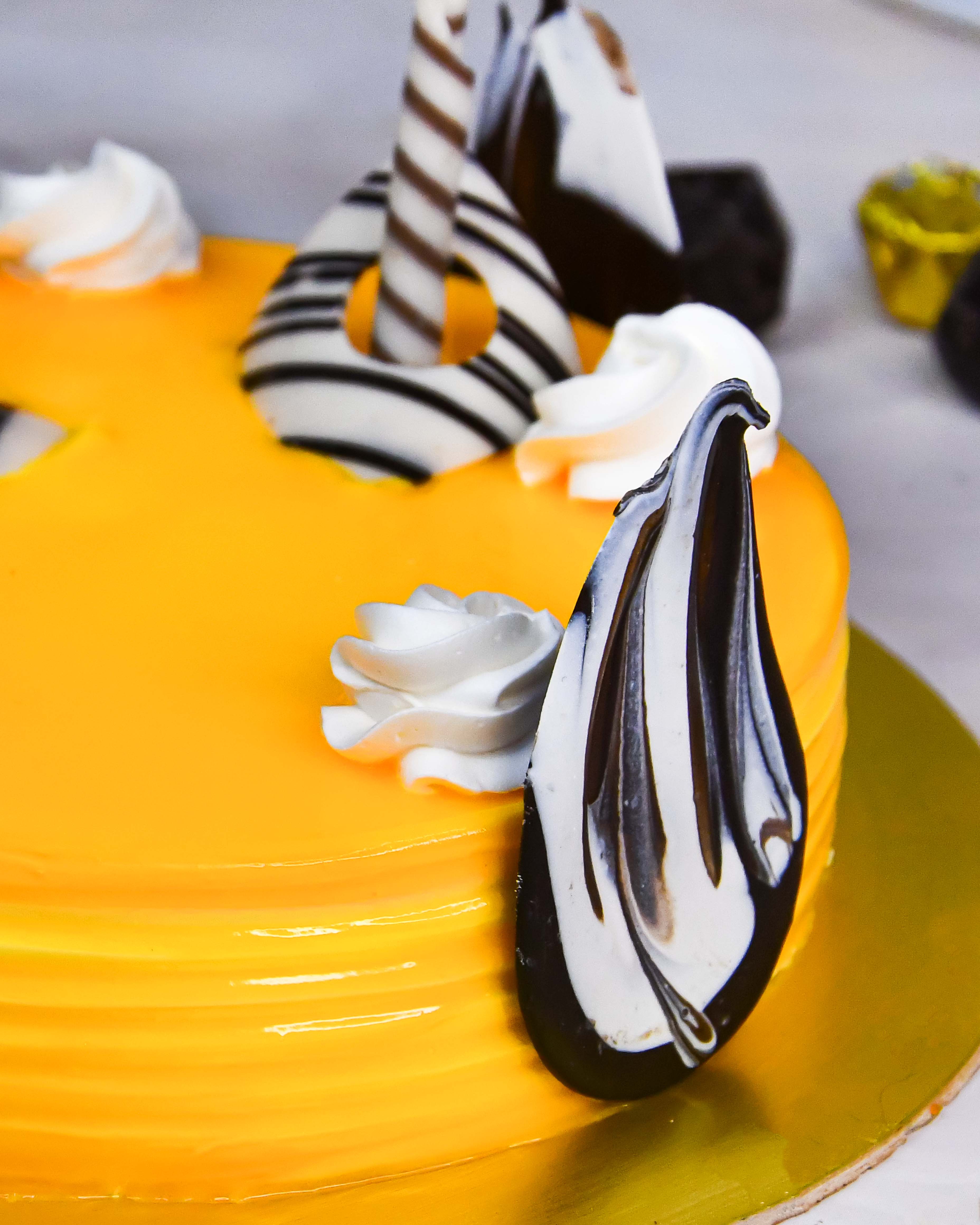 Mango Cake With A Coconut Caramel Drizzle + Tutorial - Recipes From A Pantry
