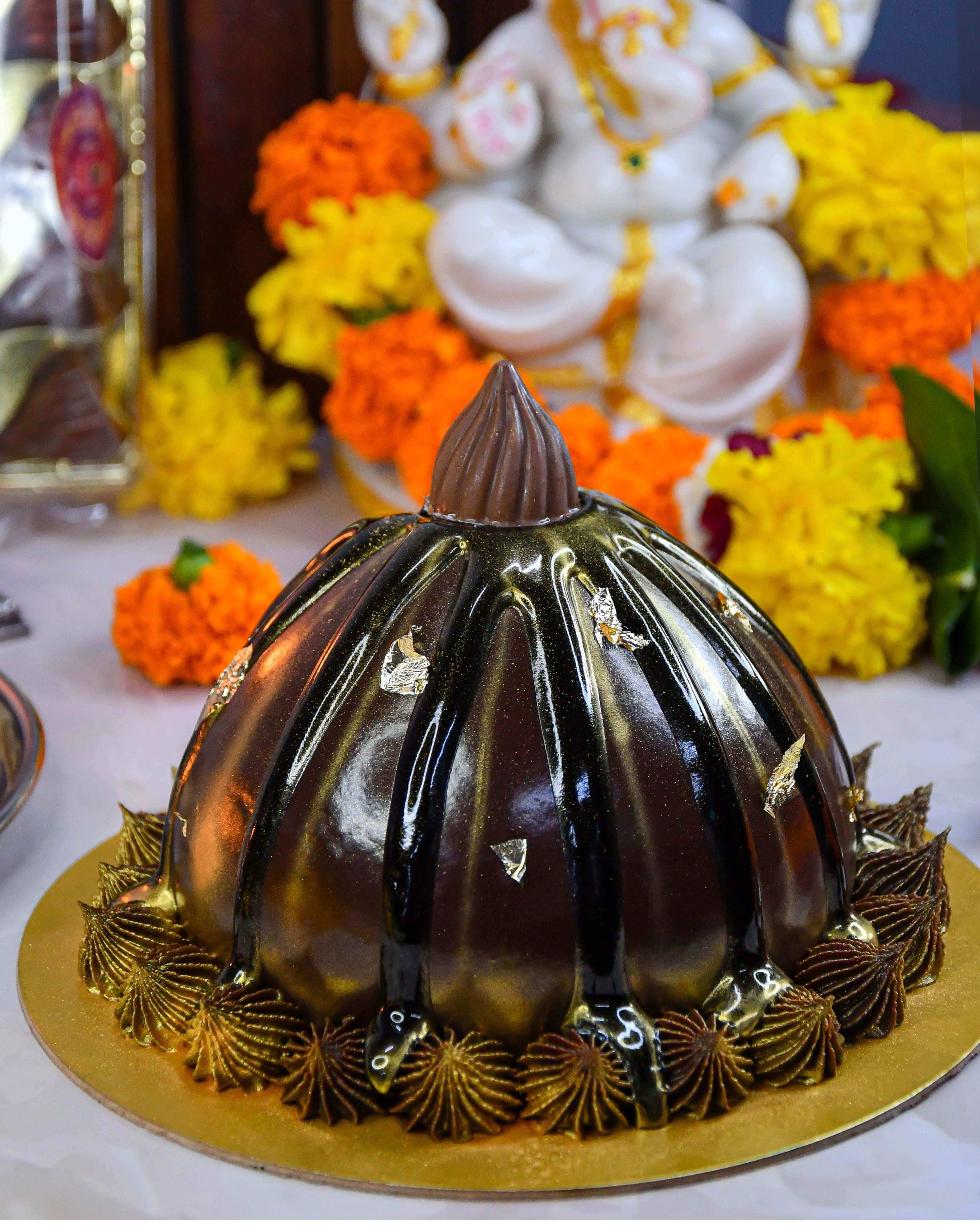 Order Exquisite Chocolate Truffle Modak Cake Today! – Merak Cakes