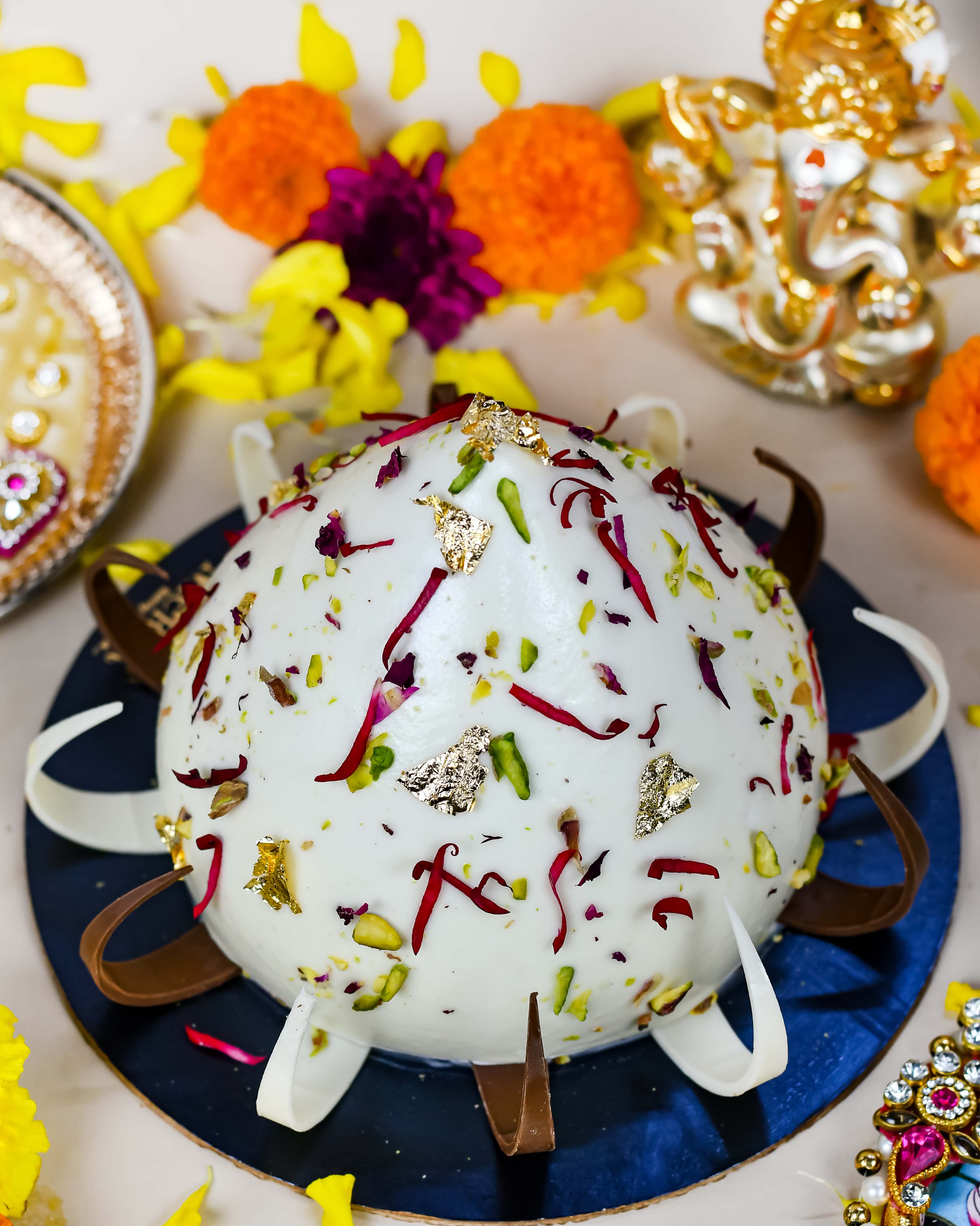 Rabdi Modak Cake