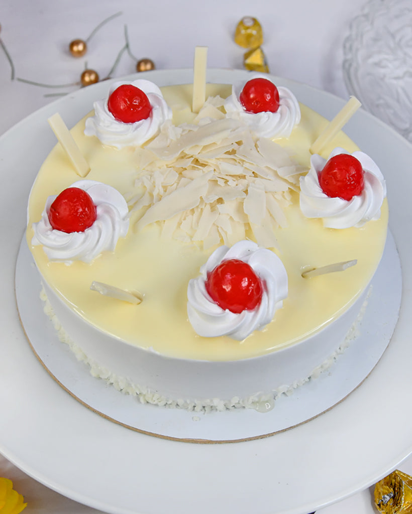 Buy/Send Incredible White Forest Cake Online- Winni.in | Winni.in