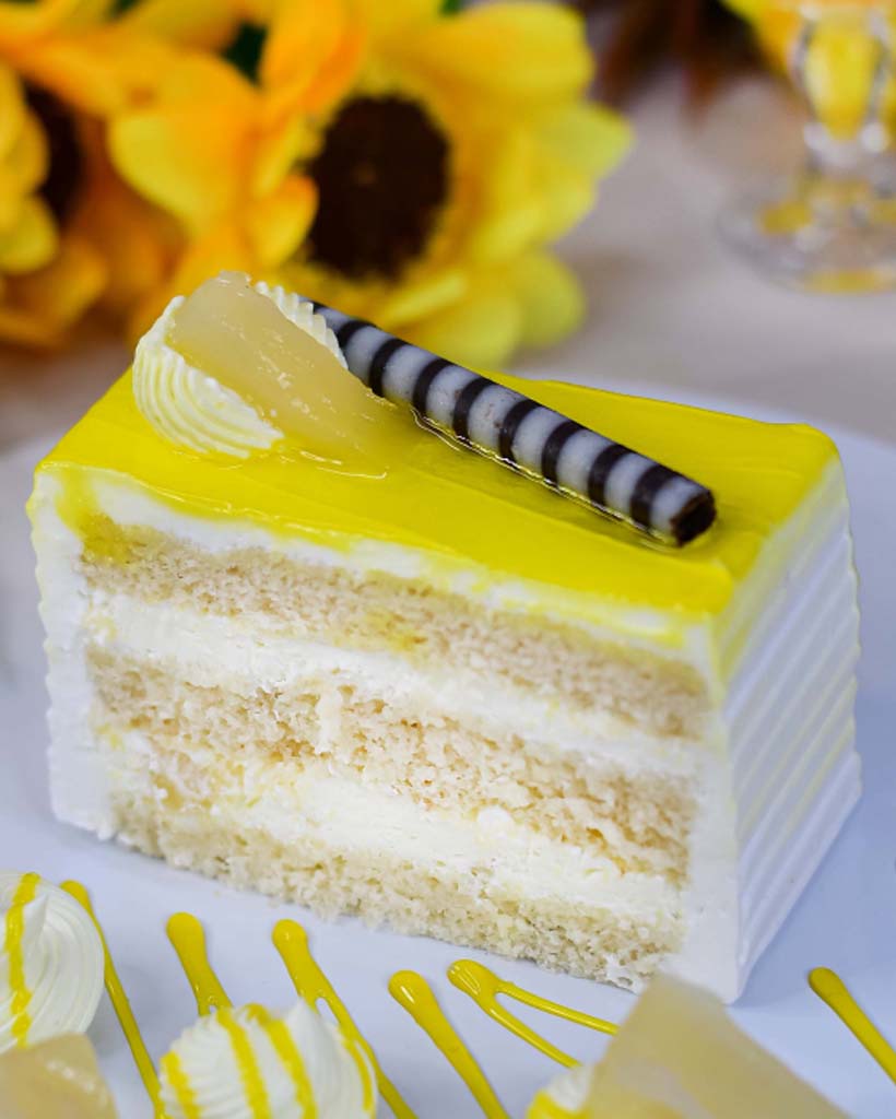 Pastries Cake - Order Online with FlavoursGuru