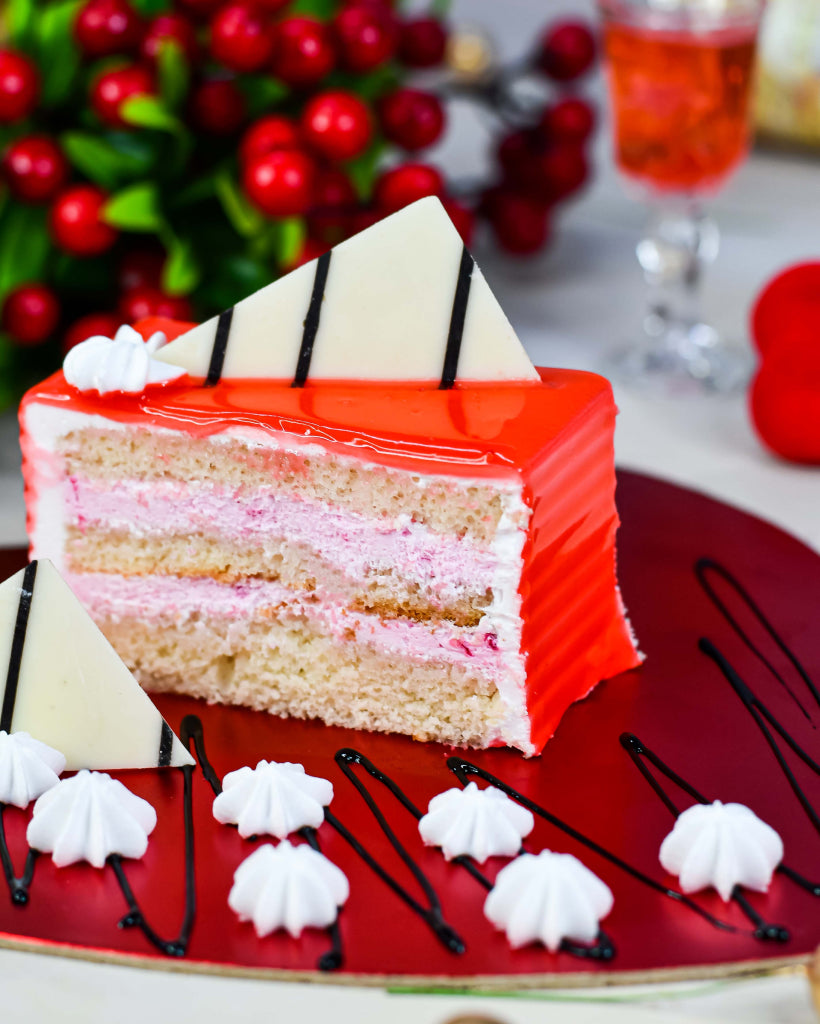 Strawberry Pastry - Mio Amore – Kolkata Gifts